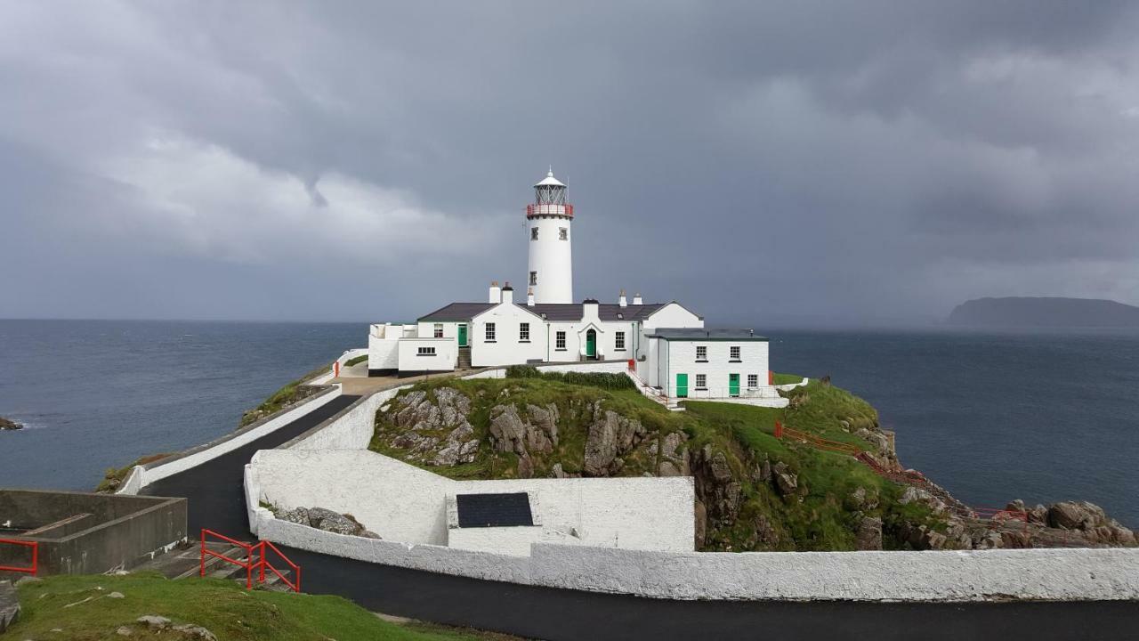 Вилла Fanad Lighthouse Леттеркенни Экстерьер фото